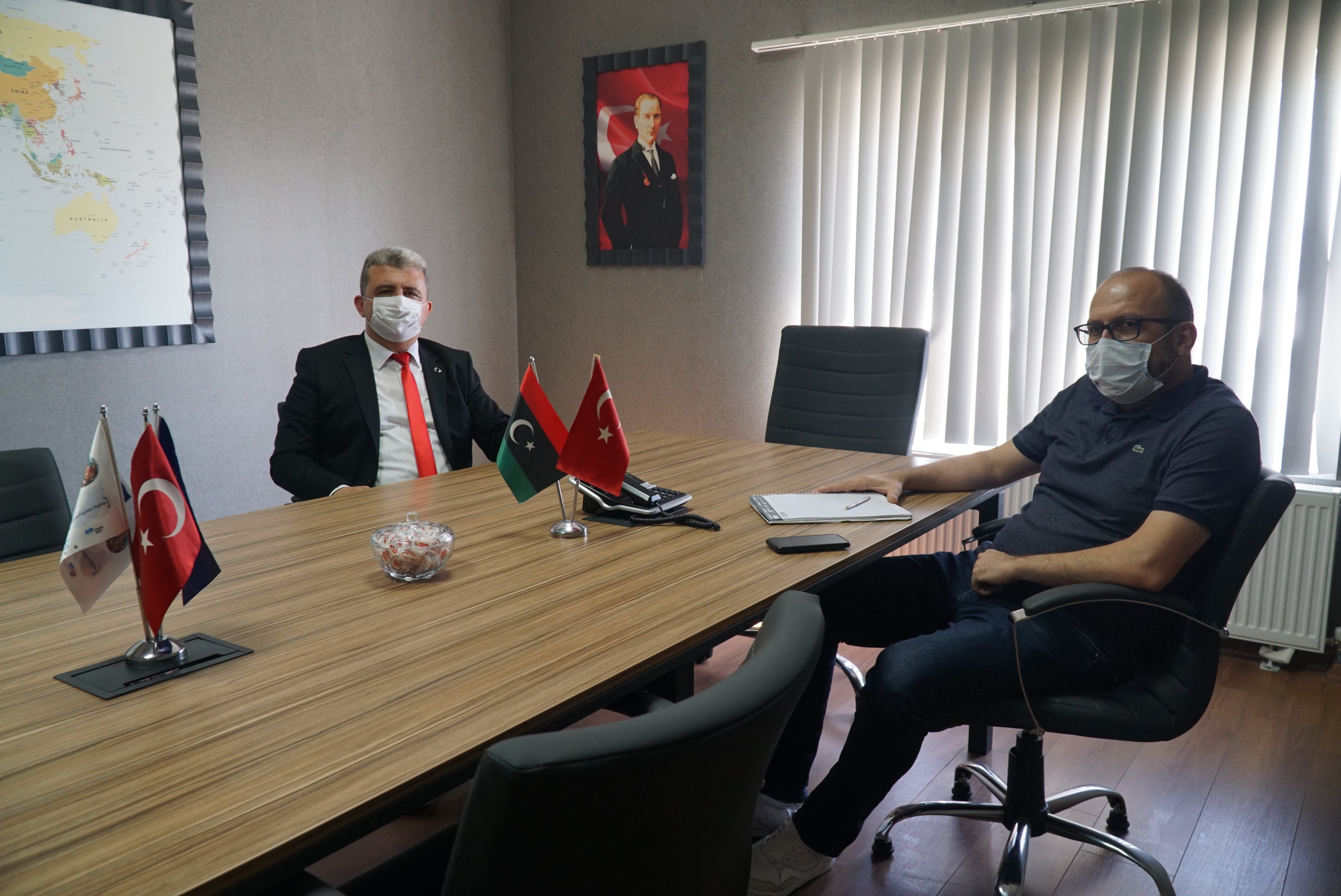 Birlik Müdürü Mustafa Örgüt, 4 Line Mobilyayı Ziyaret Etti